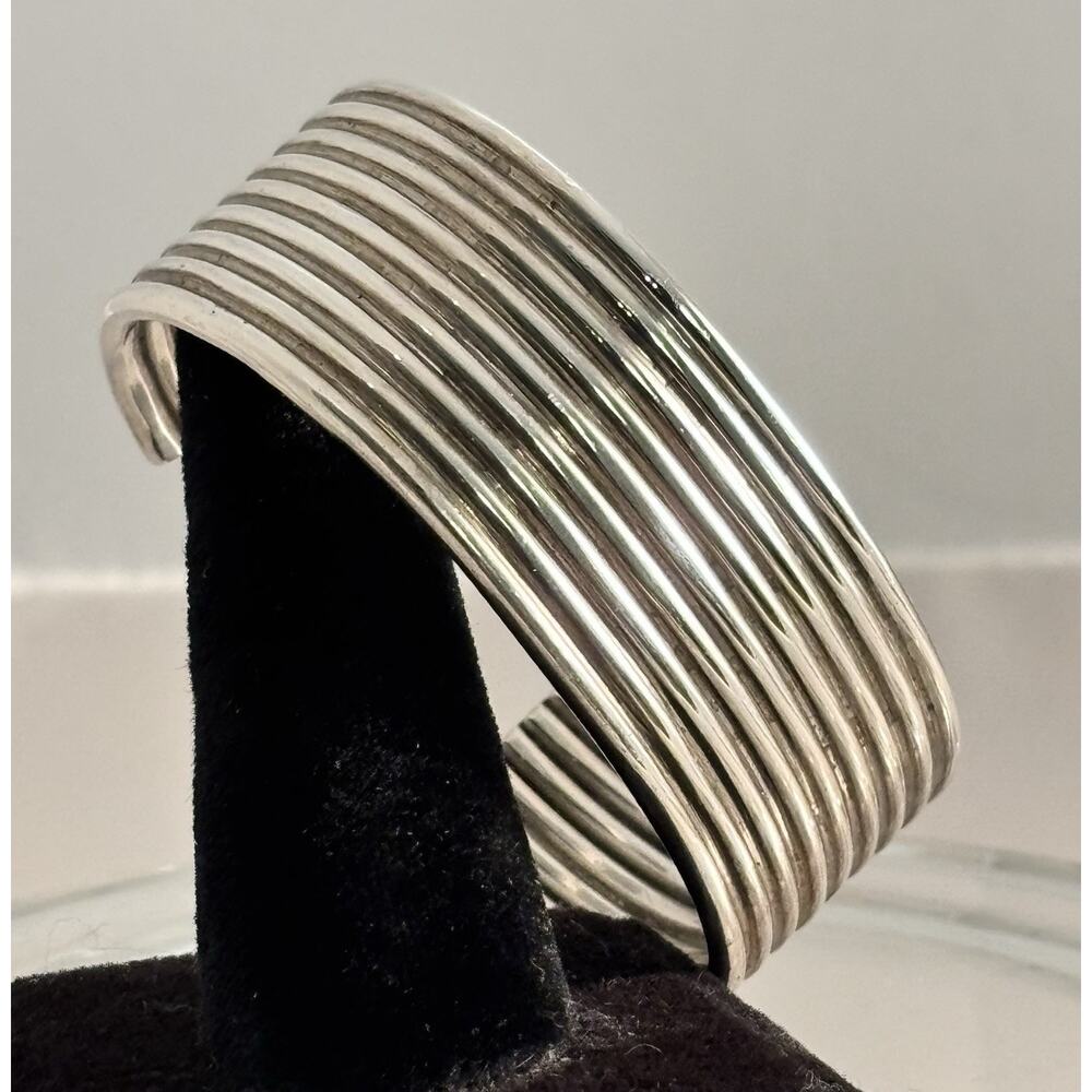 Vintage Mike Bird Romero Sterling 9 Row CUFF BRACELET Ohkay Owingeh Pueblo/Tewa - Picture 10 of 10